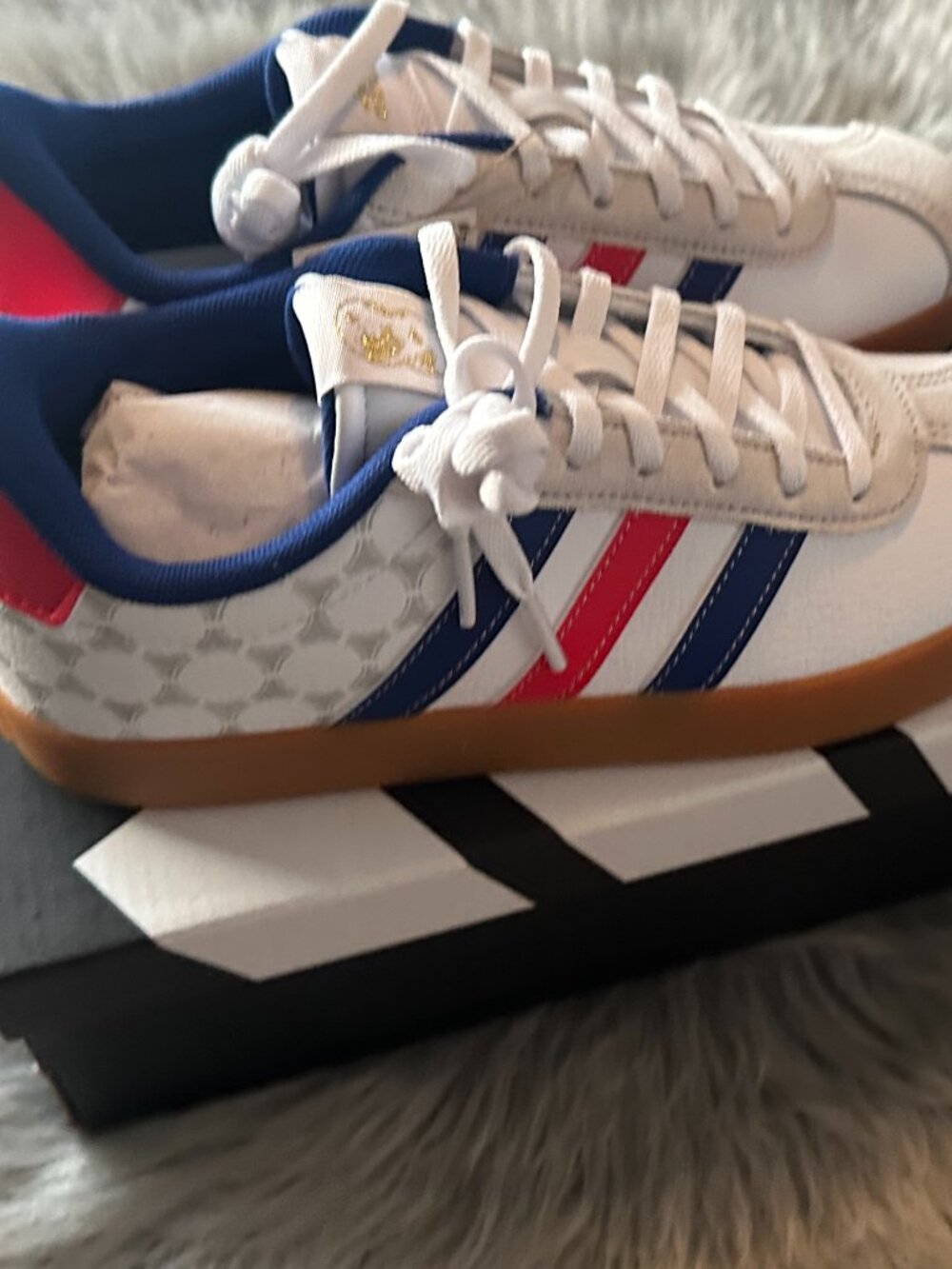 adidas VL Court 3.0 K White Blue Red Gum Sneakers Kids 4.5 KI3119